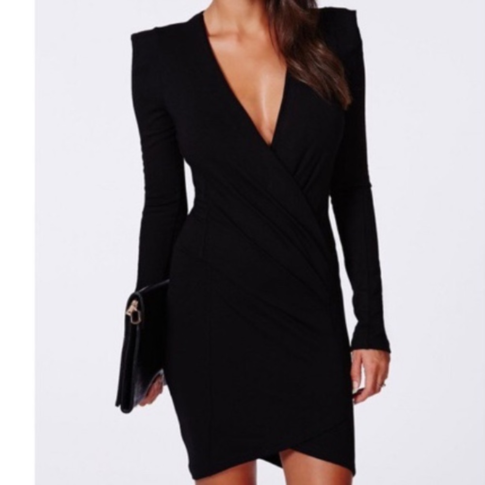 🌸MissGuided cross over tailored dress. Size 4